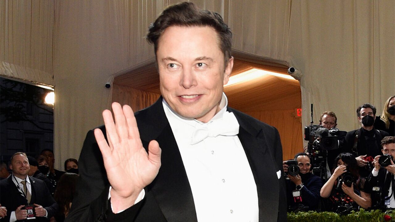 Elon Musk's Transgender Child Refuses to Use Musk's Name